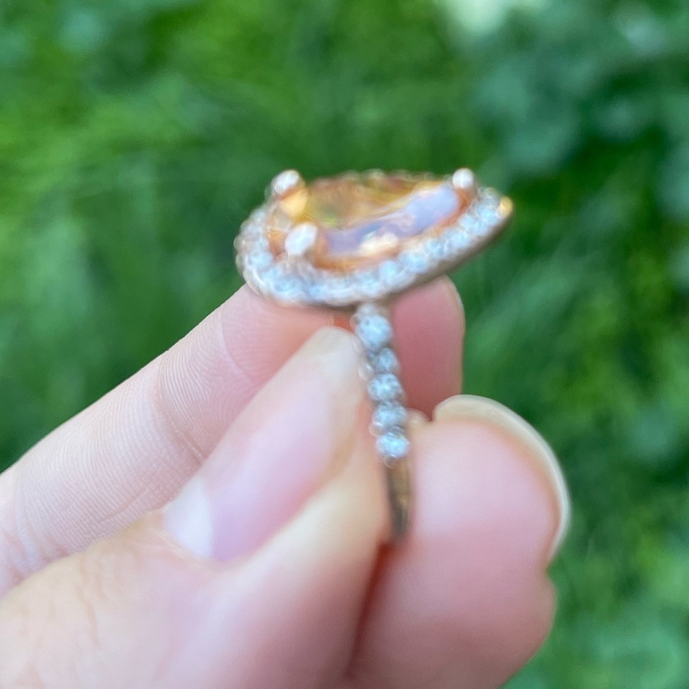 Beautiful Tear Drop Rose Gold Ring - Picture 7 of 8
